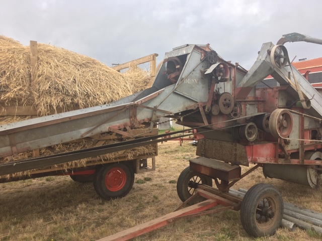 Vintage threshing machine at the VIEx